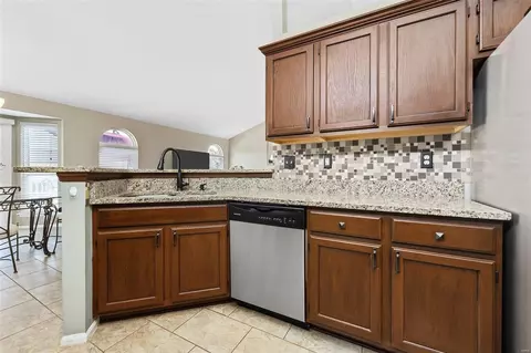 22 Fiddlers Dr, O'fallon, MO 63366 photo 9