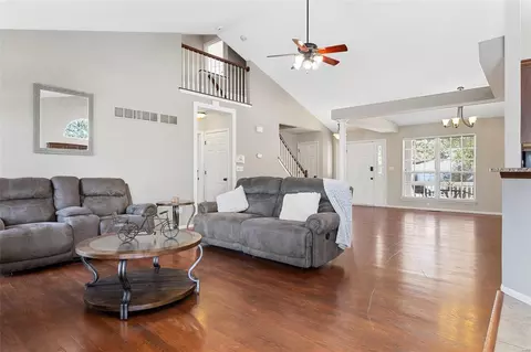 22 Fiddlers Dr, O'fallon, MO 63366 photo 5