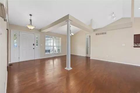 22 Fiddlers Dr, O'fallon, MO 63366 photo 4