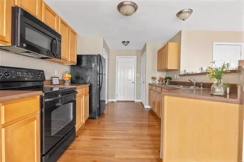 335 Wild Oak Dr, O'fallon, MO 63368 photo 10