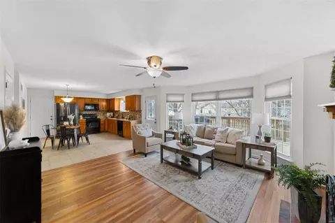 Living - 1406 Oakhall Manor Ct, Ballwin, MO 63021 photo 1 of 4