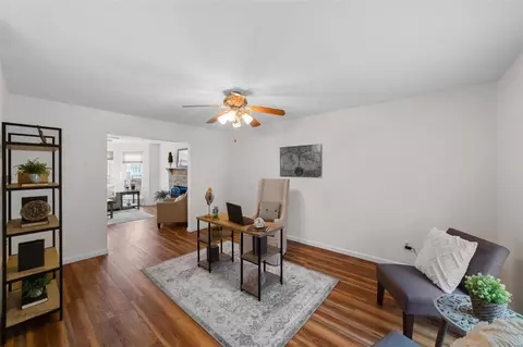 Dining - 1406 Oakhall Manor Ct, Ballwin, MO 63021 photo 1 of 6