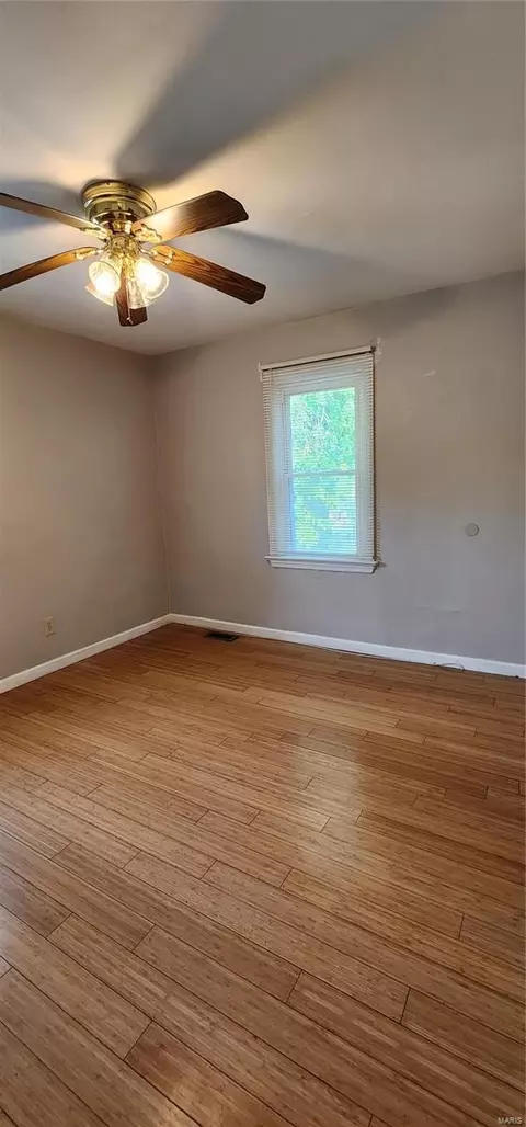 6322 Hancock Ave, Berkeley, MO 63134 photo 10