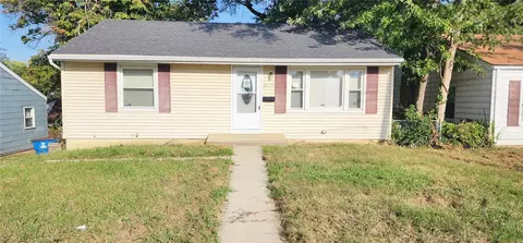 6322 Hancock Ave, Berkeley, MO 63134 photo 2
