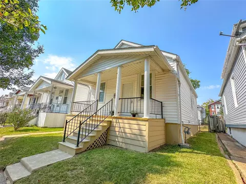 5321 Alfred Ave, Saint Louis, MO 63116