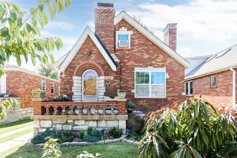 4571 Wabash Ave, Saint Louis, MO 63109
