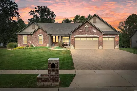 59 Grace Rose Ct, Eureka, MO 63025