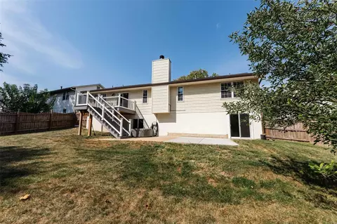 430 Tailor Ln, O'fallon, MO 63368 photo 3
