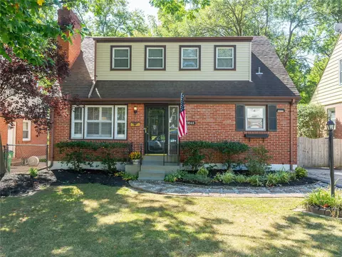 9844 Madison Ave, Saint Louis, MO 63119
