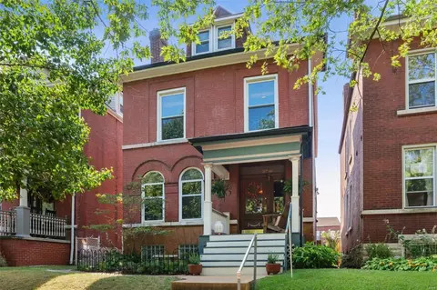 3820 Hartford St, Saint Louis, MO 63116