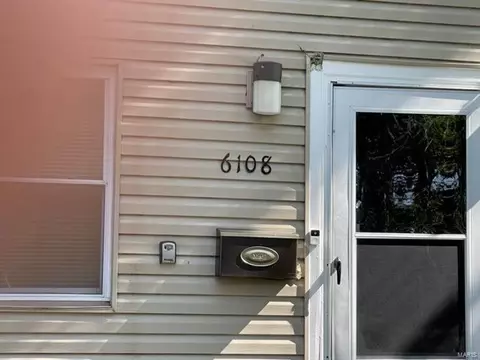 6108 Alaska Ave, Saint Louis, MO 63111