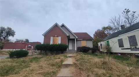 2624 Prairie Ave, Saint Louis, MO 63113