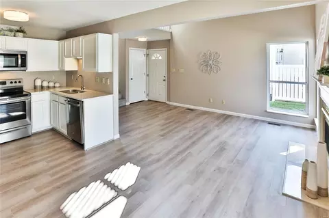 103 Carriage View Dr, Grover, MO 63040 photo 6