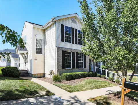103 Carriage View Dr, Grover, MO 63040 photo 2