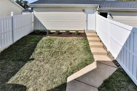 103 Carriage View Dr, Grover, MO 63040 photo 18