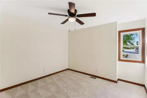 5323 5th St, Cottleville, MO 63304 photo 10
