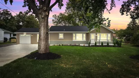 11109 Tesson Ferry Rd, Saint Louis, MO 63123