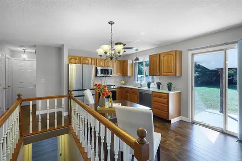 9 Eagles Glen Ct, Saint Peters, MO 63376 photo 10