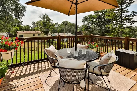 54 Hillcrest Blvd, Ballwin, MO 63021 photo 46