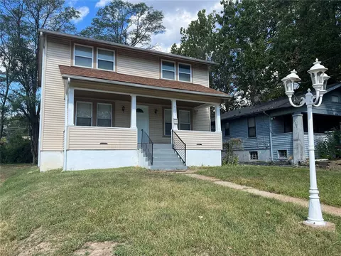 7425 Liberty Ave, Saint Louis, MO 63130