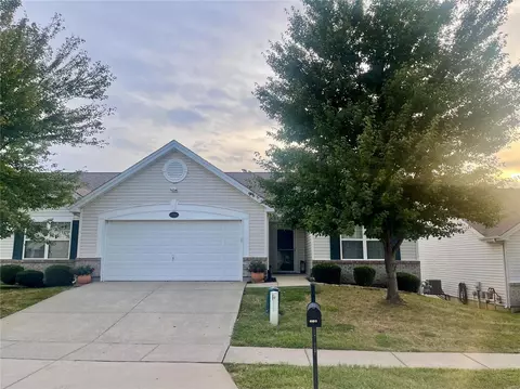 12162 Mckelvey Pl, Bridgeton, MO 63044
