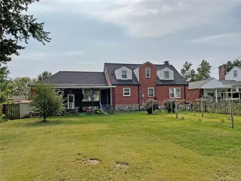 9855 Vasel Dr, Affton, MO 63123 photo 23