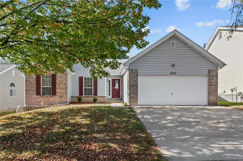 12942 Polo Parc Dr, Saint Louis, MO 63146