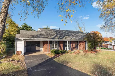 11101 Torigney Dr, Sappington, MO 63126 photo 32