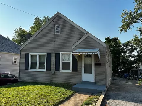 9436 Roslan Pl, Saint Louis, MO 63114