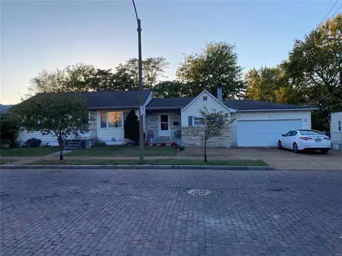 2841 Dalton Ave, Saint Louis, MO 63139