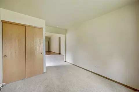 565 Knob Hill Dr, O'fallon, MO 63366 photo 13
