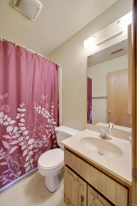 565 Knob Hill Dr, O'fallon, MO 63366 photo 15
