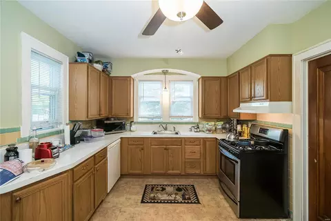 715 Wesley Ave, Saint Louis, MO 63135 photo 7