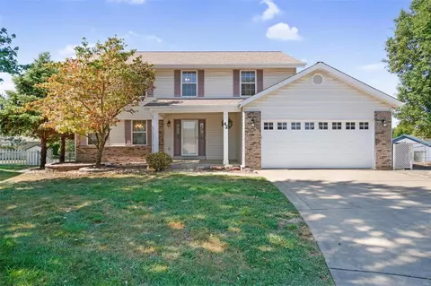42 Babler Wood Ct, St. Peters, MO 63304