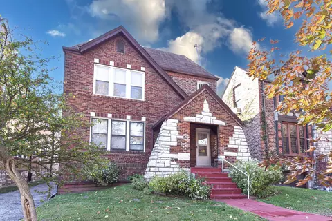 7104 Tulane Ave, University City, MO 63130