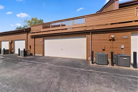 403 Kipling Way #D, Weldon Spring, MO 63304 photo 22