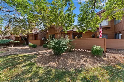 403 Kipling Way #D, Weldon Spring, MO 63304 photo 2