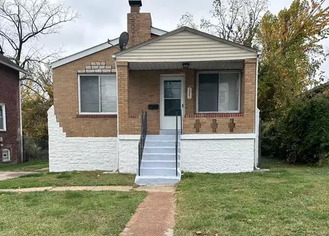 1341 Kingsland Ave, Saint Louis, MO 63133