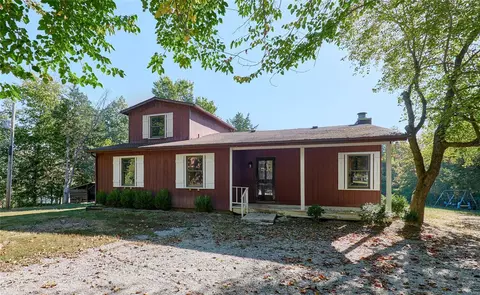2220 Oberhelman Rd, Foristell, MO 63348