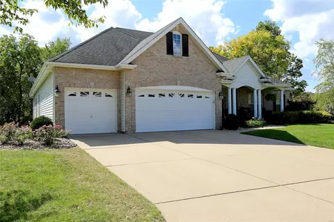 785 Cypress Knoll Dr, O'fallon, MO 63368 photo 4