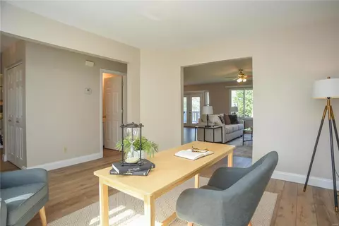 5 Square Nail Ct, O'fallon, MO 63366 photo 6