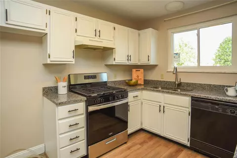 5 Square Nail Ct, O'fallon, MO 63366 photo 12