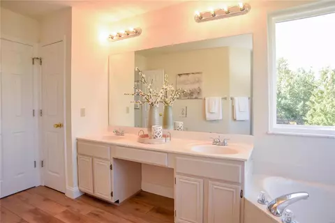 5 Square Nail Ct, O'fallon, MO 63366 photo 24