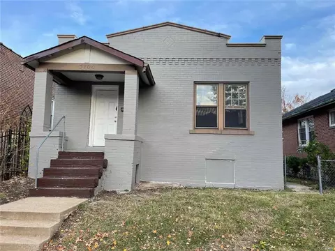 3700 Gustine Ave, Saint Louis, MO 63116