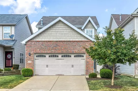 1709 Coupru Ct, Saint Peters, MO 63376