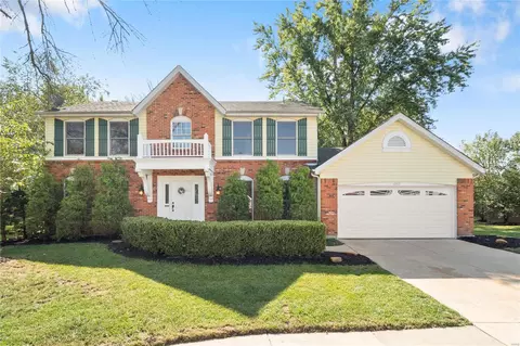 16412 Monroe Knoll Ct, Wildwood, MO 63040