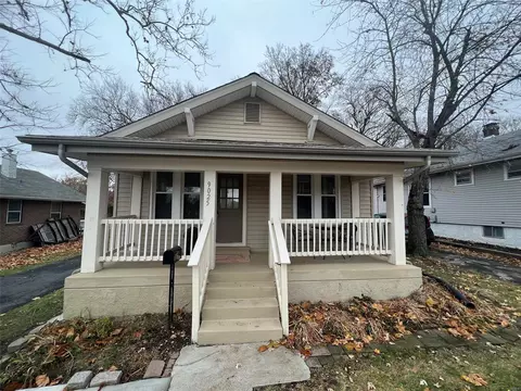 Undisclosed, Saint Louis, MO 63114