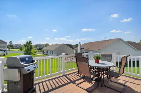 1446 Noyack Dr, O'fallon, MO 63366 photo 14