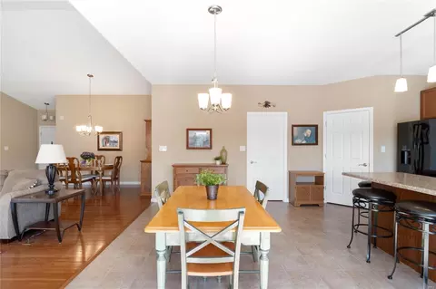 1446 Noyack Dr, O'fallon, MO 63366 photo 9