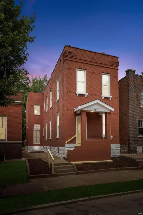 3617 Iowa Ave, Saint Louis, MO 63118
